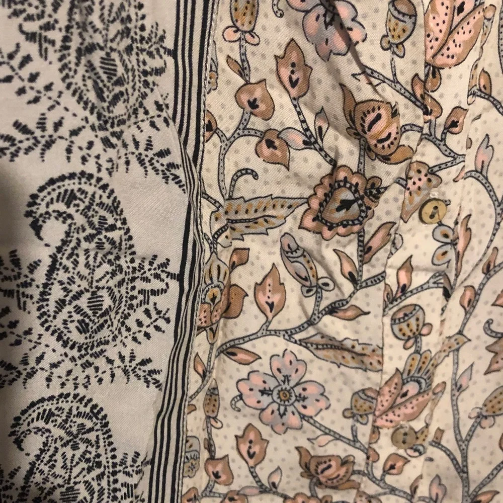 O'Neill Cream and Brown Patterned Top - Picture 3 of 9